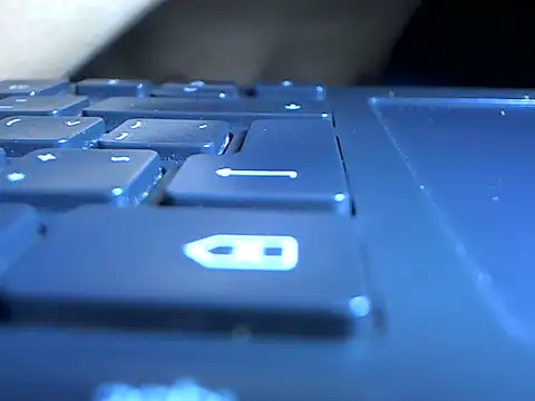 Ian zaenzz online show from September 2025 06:23:02 PM