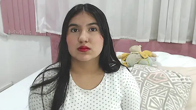 Snapshot of LexiiBloom chatting on February 2025 11:11:01 AM LexiiBloom online show from February 2025 11:11:01 AM