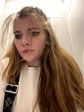 Snapshot of Holy_Tereza chatting on December 2024 07:36:01 PM Holy Tereza online show from December 2024 07:36:01 PM