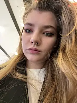 Snapshot of Holy_Tereza chatting on December 2024 03:10:01 PM Holy Tereza online show from December 2024 03:10:01 PM