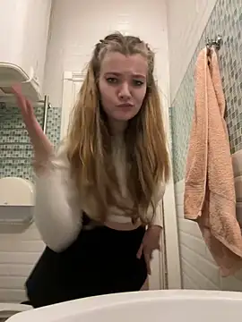 Snapshot of Holy_Tereza chatting on December 2024 06:42:01 PM Holy Tereza online show from December 2024 06:42:01 PM