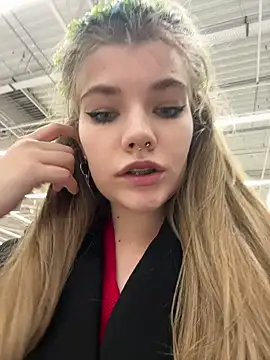Snapshot of Holy_Tereza chatting on December 2024 06:13:01 PM Holy Tereza online show from December 2024 06:13:01 PM