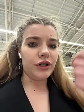 Snapshot of Holy_Tereza chatting on January 2025 06:28:01 PM Holy Tereza online show from January 2025 06:28:01 PM