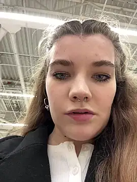 Snapshot of Holy_Tereza chatting on January 2025 03:21:01 PM Holy Tereza online show from January 2025 03:21:01 PM
