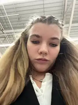 Snapshot of Holy_Tereza chatting on March 2025 03:18:02 PM Holy Tereza online show from March 2025 03:18:02 PM