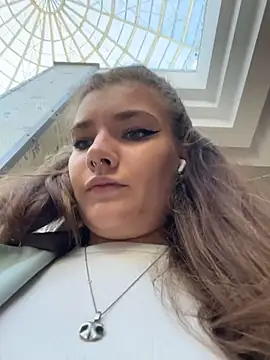 Holy Tereza online show from June 2026 03:27:02 PM