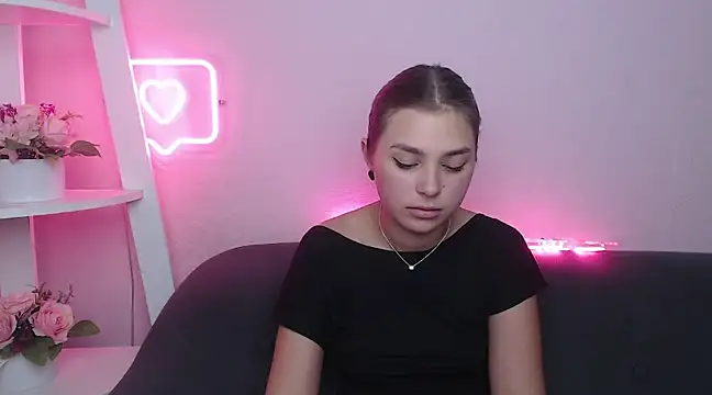 MilanaAngelAs online show from February 2025 11:04:01 AM