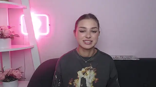 MilanaAngelAs online show from November 2025 07:34:02 AM