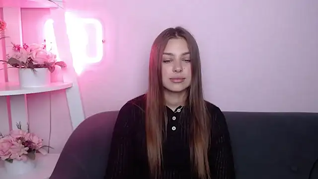 MilanaAngelAs online show from July 2026 05:00:02 AM
