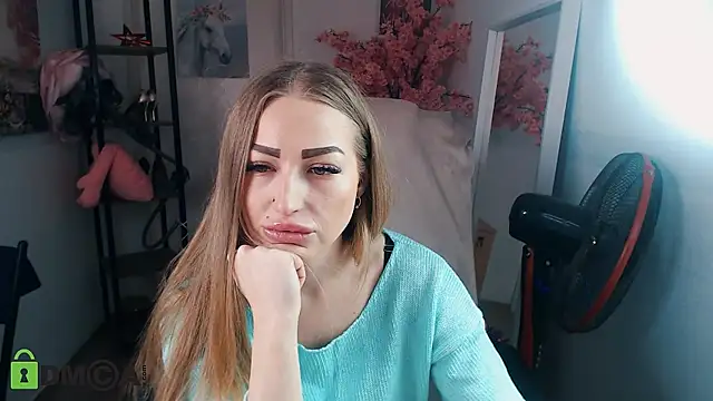 Snapshot of _KittyBoo chatting on January 2025 11:56:02 AM KittyBoo online show from January 2025 11:56:02 AM