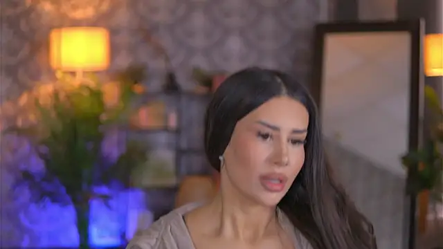 EvaZane online show from January 2025 11:02:02 AM