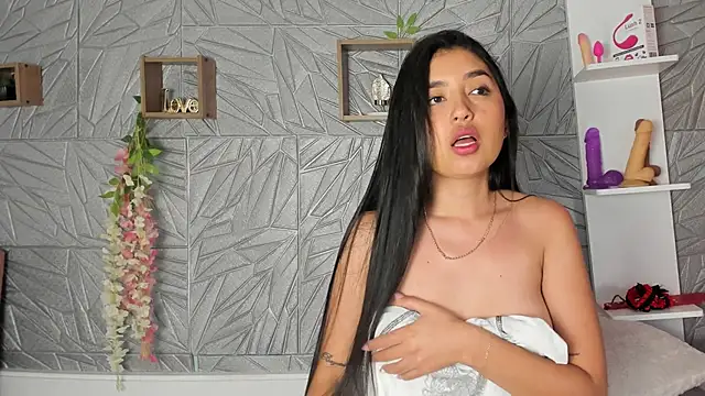 LilithKlain  online show from January 2025 04:19:01 PM