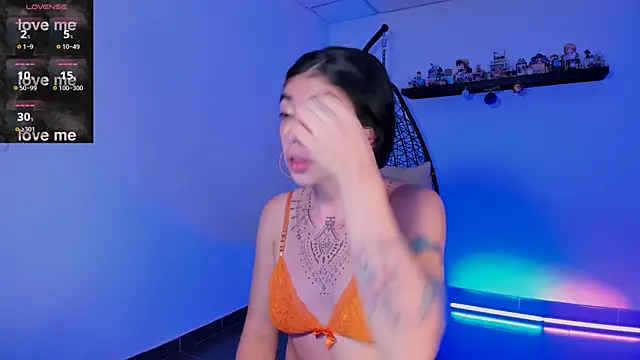 Nina-monroe online show from July 2026 04:37:02 PM