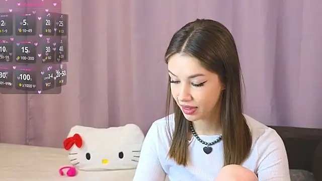 ellie kramer online show from October 2025 07:46:02 PM