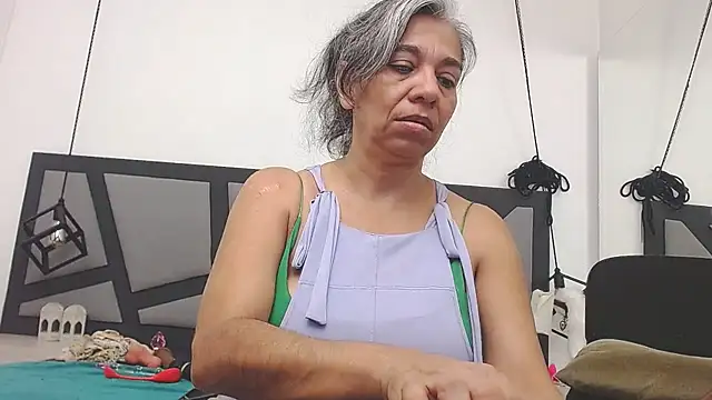 Snapshot of chanel_grant chatting on October 2025 06:43:01 PM chanel grant online show from October 2025 06:43:01 PM