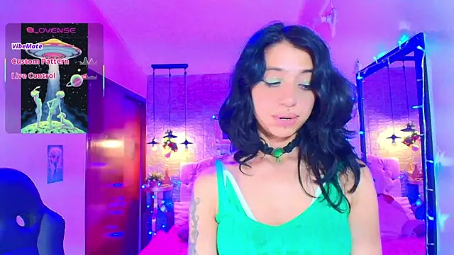 REDHOTTER  online show from January 2025 02:00:02 AM