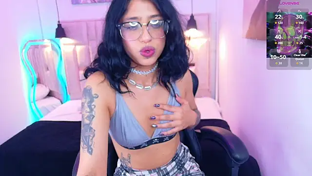 REDHOTTER  online show from May 2026 07:55:02 PM