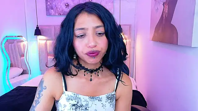 REDHOTTER  online show from May 2026 07:56:01 PM