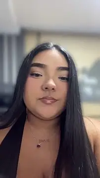 little lissiee online show from June 2026 11:13:02 PM