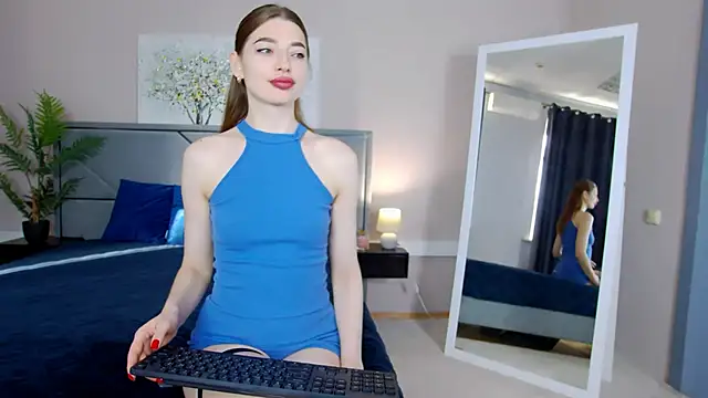 NicoleRosss online show from November 2025 09:30:01 AM