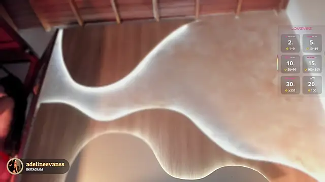 Snapshot of AdelineEvanss chatting on October 2025 09:45:01 PM AdelineEvanss online show from October 2025 09:45:01 PM