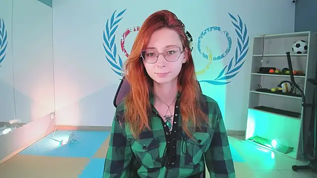 Orianna Fox online show from December 2024 12:22:02 PM