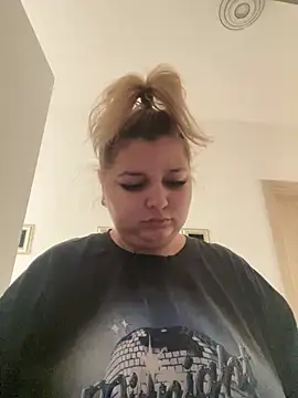 AllysonK online show from February 2025 10:29:02 AM