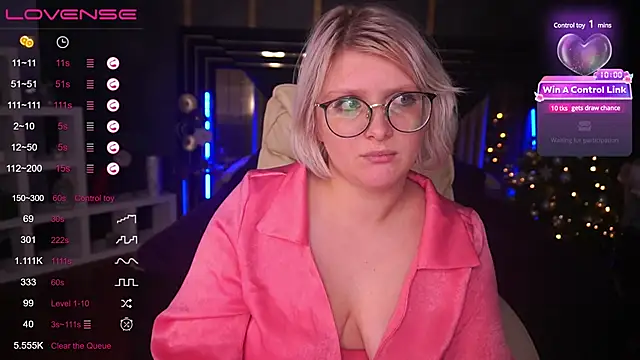 CoolTatis online show from January 2025 02:43:02 AM