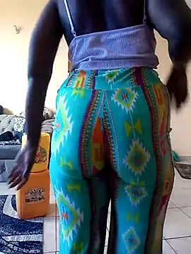 zainabsmile online show from November 2025 12:05:02 PM