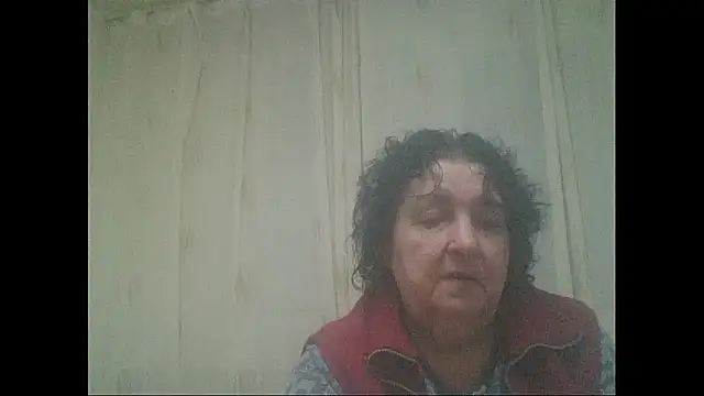 Snapshot of maturekorine chatting on October 2025 05:14:02 PM maturekorine online show from October 2025 05:14:02 PM