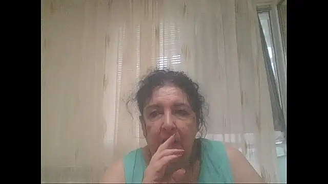 Snapshot of maturekorine chatting on June 2026 03:44:01 PM maturekorine online show from June 2026 03:44:01 PM