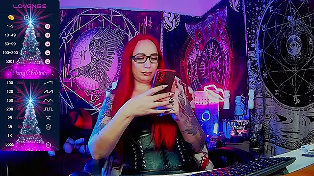 Snapshot of miss_jenna_lovee chatting on December 2024 07:41:01 AM miss jenna lovee online show from December 2024 07:41:01 AM