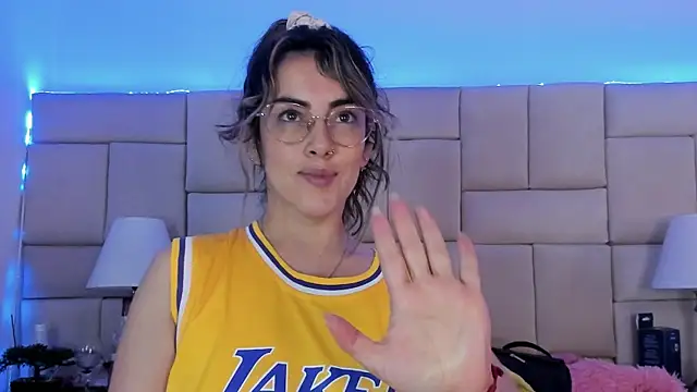 IsisLoveyes  online show from March 2025 12:27:02 AM