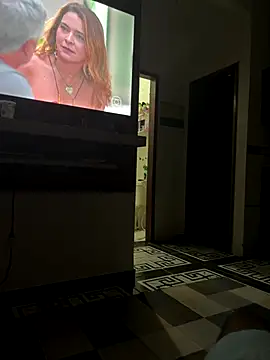 isaackaua online show from October 2025 04:44:02 AM