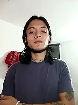 Snapshot of Dicaprioo_ chatting on October 2025 11:50:04 PM Dicaprioo online show from October 2025 11:50:04 PM