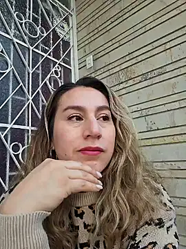 Snapshot of RubbyTaylor chatting on October 2025 11:11:01 AM RubbyTaylor online show from October 2025 11:11:01 AM