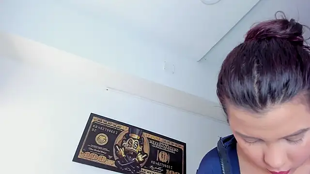 Snapshot of Elsalombardi_ chatting on September 2025 12:16:01 PM Elsalombardi online show from September 2025 12:16:01 PM