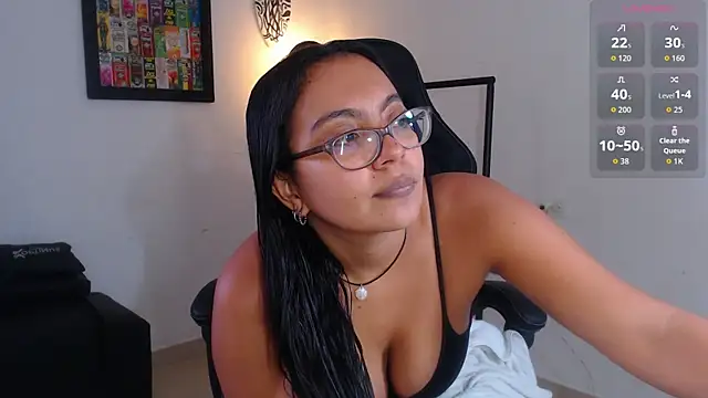 Snapshot of Rachell__420 chatting on June 2026 05:28:02 PM Rachell 420 online show from June 2026 05:28:02 PM