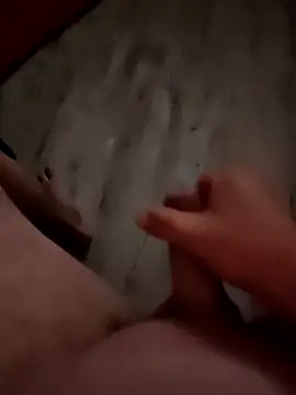 Szeltolo001 online show from October 2025 11:09:01 PM