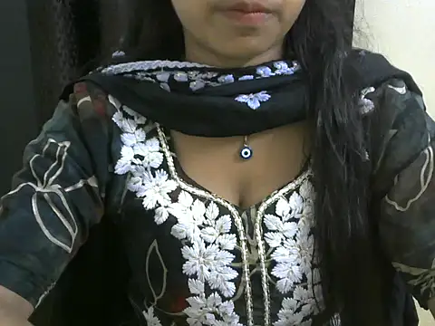 momo lov online show from September 2025 05:22:01 AM