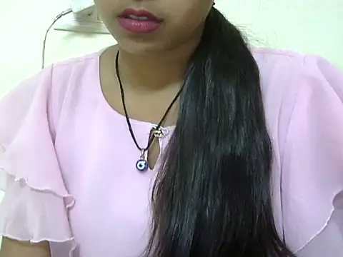 momo lov online show from October 2025 05:17:02 AM