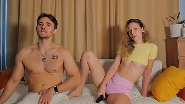 Snapshot of _Lora_Palmer chatting on October 2025 10:16:02 AM Lora Palmer online show from October 2025 10:16:02 AM