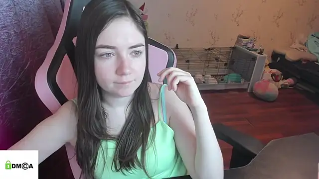 Crazy forest fairy online show from February 2026 09:02:02 PM