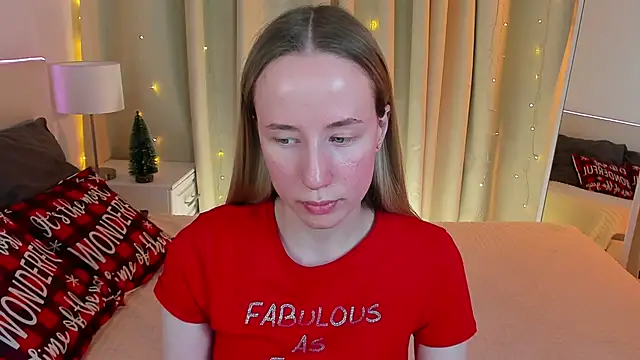 Snapshot of Cassie_Kelman chatting on December 2024 11:57:01 PM Cassie Kelman online show from December 2024 11:57:01 PM