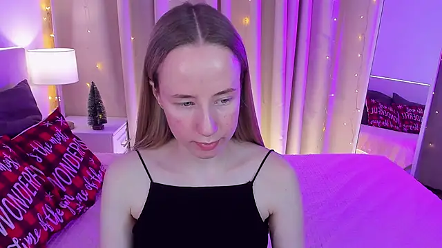 Snapshot of Cassie_Kelman chatting on December 2024 11:59:01 PM Cassie Kelman online show from December 2024 11:59:01 PM