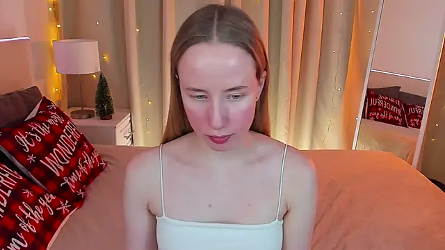 Snapshot of Cassie_Kelman chatting on January 2025 02:58:02 AM Cassie Kelman online show from January 2025 02:58:02 AM