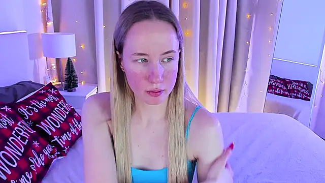 Snapshot of Cassie_Kelman chatting on January 2025 08:55:01 PM Cassie Kelman online show from January 2025 08:55:01 PM