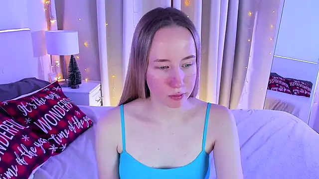 Snapshot of Cassie_Kelman chatting on January 2025 02:57:01 AM Cassie Kelman online show from January 2025 02:57:01 AM