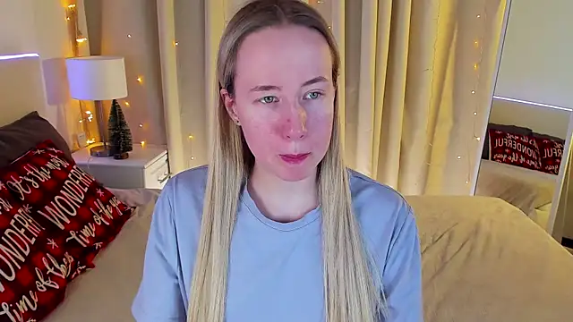 Snapshot of Cassie_Kelman chatting on January 2025 08:57:02 PM Cassie Kelman online show from January 2025 08:57:02 PM