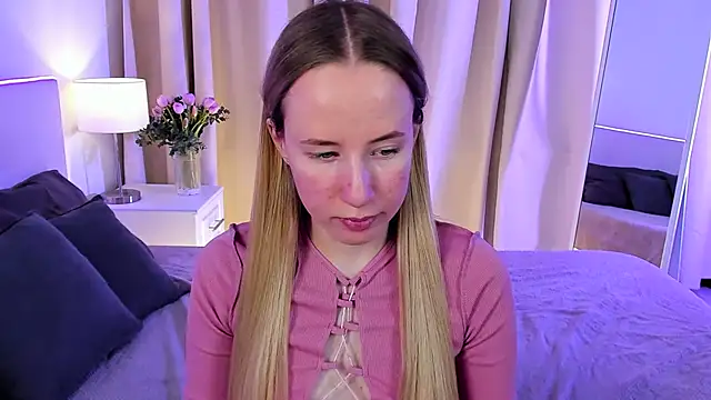 Snapshot of Cassie_Kelman chatting on January 2025 12:04:02 AM Cassie Kelman online show from January 2025 12:04:02 AM